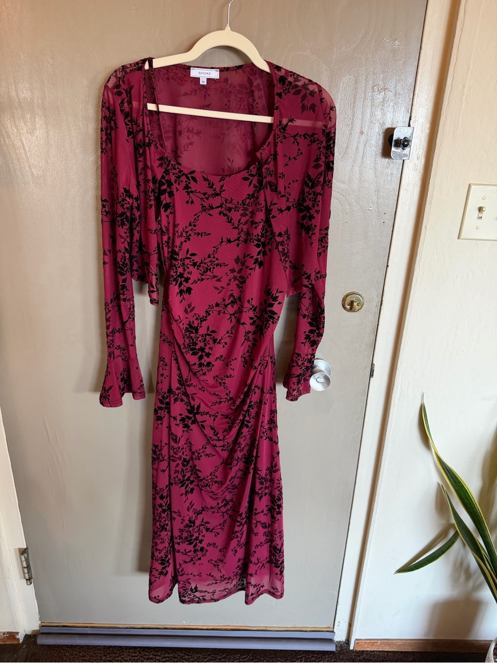 Burgundy Floral Long Sleeve Maxi Dress